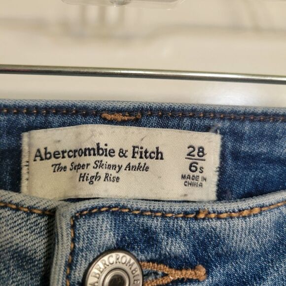 6 28 ABERCROMBIE & FITCH Super Skinny Ankle High Rise HR JEANS - Picture 8 of 9